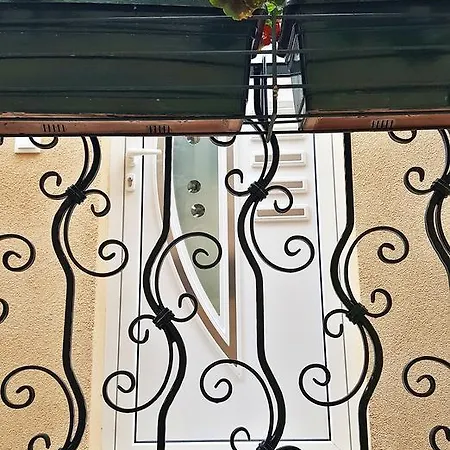 Apartment Stone House Varos Split